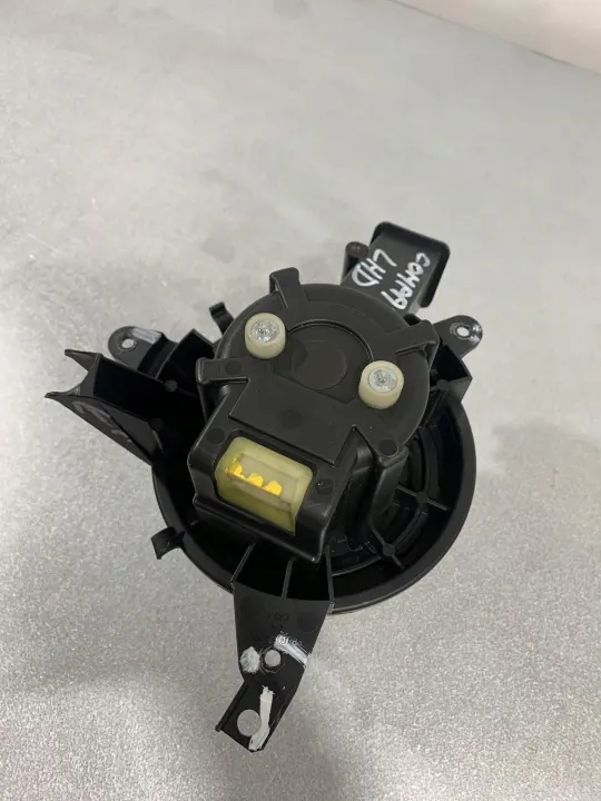 Jeep Compass Gebläsemotor OEM FBZ18551 - Gebraucht image 3