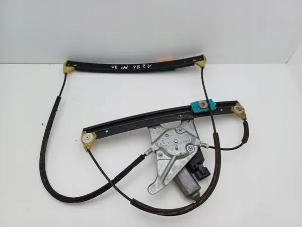 Audi A3 8L Oikea Etuikkunanostin OEM DRC101095 image 4