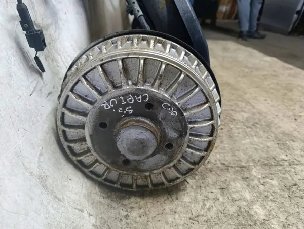 Renault Captur taka-akselipalkki OEM FLS17060 image 4