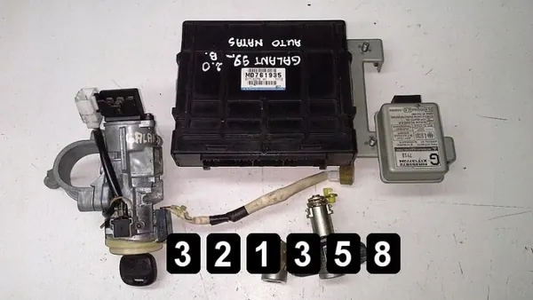 Mitsubishi Galant ECU OEM AM-321358 Käytetty image 2