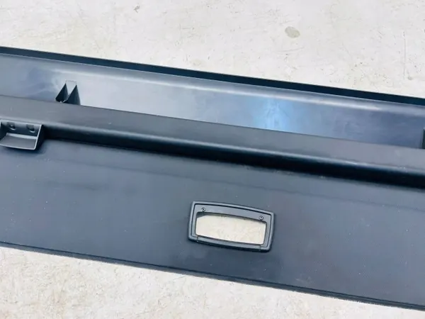OEM OYT26839 Cubremaletero para Toyota Corolla E21 SWACE image 6