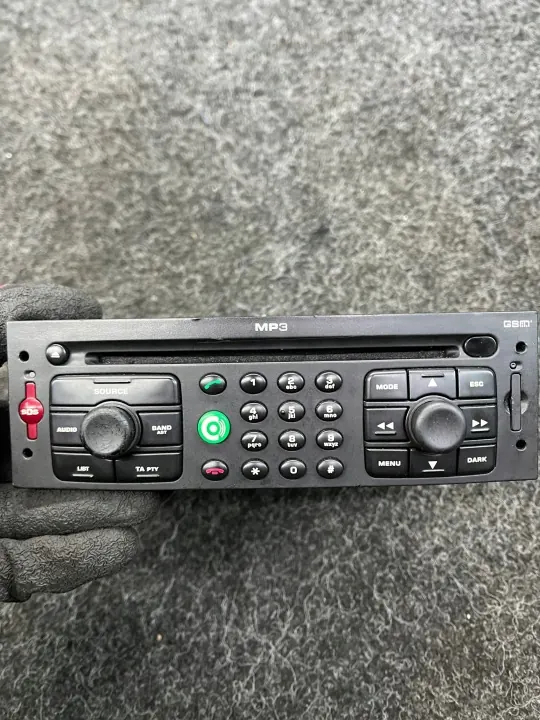 Peugeot 807 fabriksradio CD MP3 OEM 14009787XT image 3