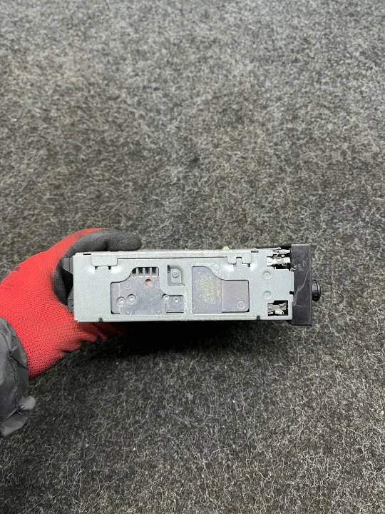 Peugeot 807 fabriksradio CD MP3 OEM 14009787XT image 7