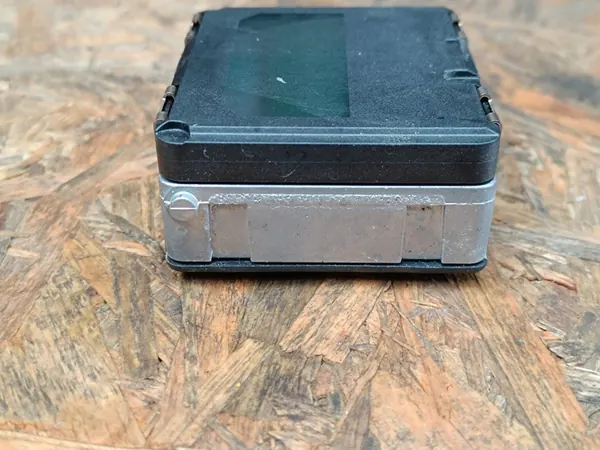 MERCEDES B KLASA W247 - radar distronic sensor A0009053011 image 5