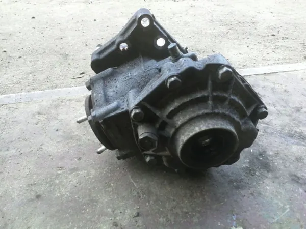 Fördelningslåda OEM W82 för Toyota RAV4 XA30 2008 image 4