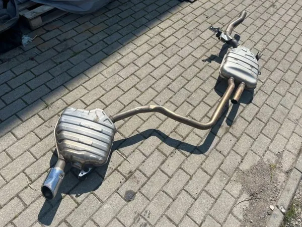 Audi A6 C7 Pakoputken vaimennin OEM 4GD253411B image 2
