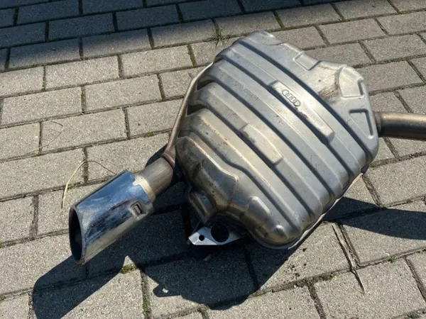 Audi A6 C7 Pakoputken vaimennin OEM 4GD253411B image 9