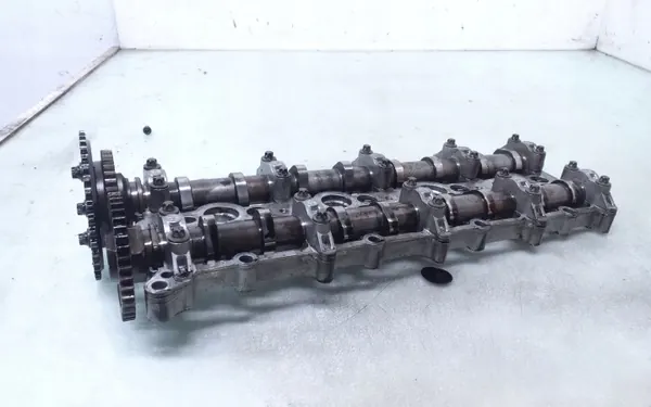Árboles de levas BMW F10 B47 OEM 8570145 image 2