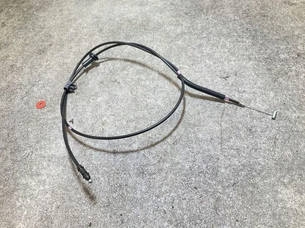 Câble de verrou de capot HF9004K21 pour Hyundai - Occasion image 3