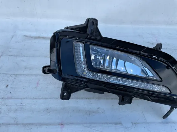 Oikea halogenivalo OEM 92202-D7600 LED DRL:llä image 3