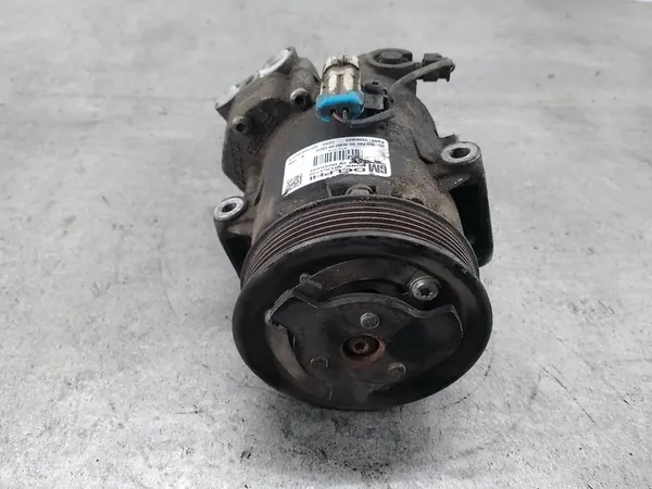 Ilmastointikompressori Opel Astra J 1.7 13395693 DELPHI image 5