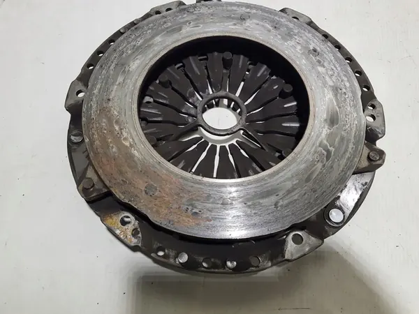 Kaksoismassavauhtipyörä Mercedes W212 W218 W204 W207 2.2 CDI image 4