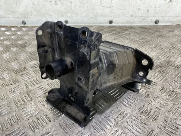Barre de renfort OEM FBZ17372 pour pare-chocs avant image 4