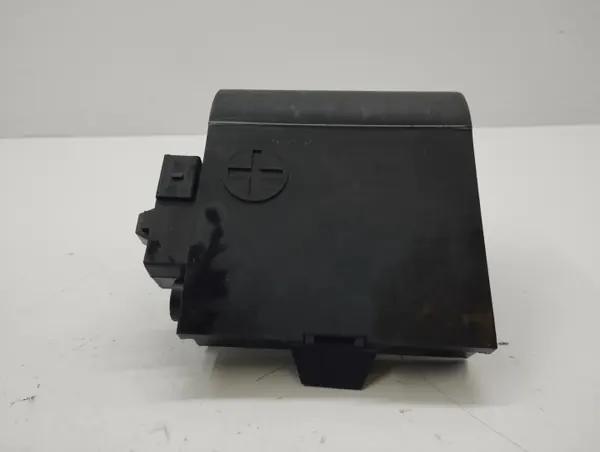 Batterijrelais zekering Bentley Flying Spur 2005 OEM 3W0937548C image 6