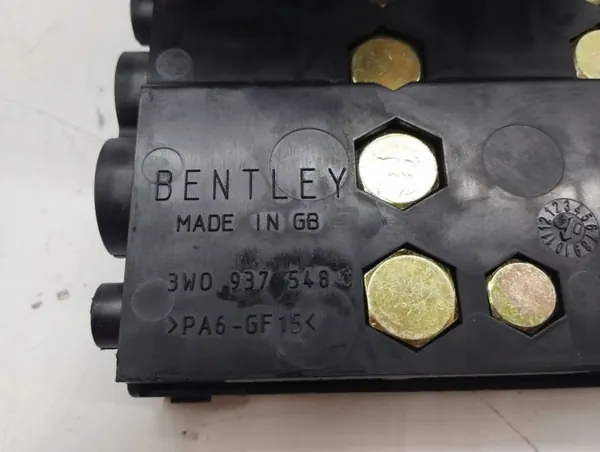 Batterijrelais zekering Bentley Flying Spur 2005 OEM 3W0937548C image 7
