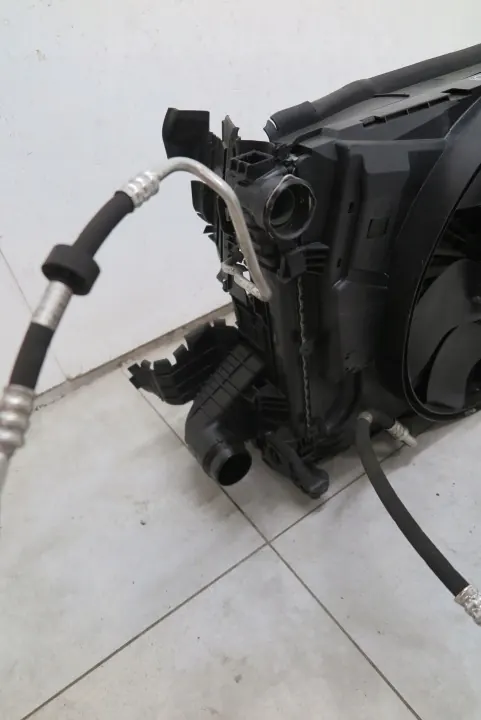 Radiator & Ventilator MERCEDES W212 2.2 CDI image 5