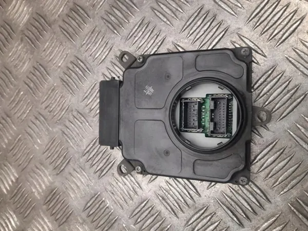 Lexus RX 2021 Valaistus ECU Moduuli OEM 89907-48220 image 2
