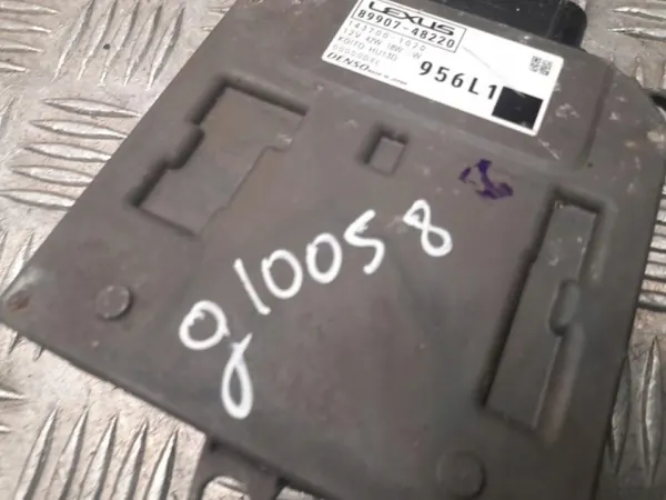 Lexus RX 2021 Valaistus ECU Moduuli OEM 89907-48220 image 3