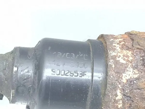 Webasto Polttoainepumppu 9002853F Käytetty Volvo V60 image 3