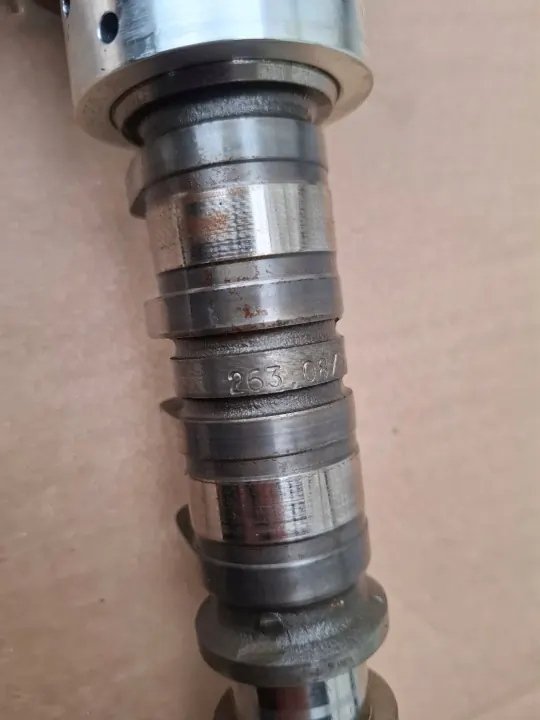 Árbol de levas de admisión Porsche OE usado OEM 263.08/3.6 image 7