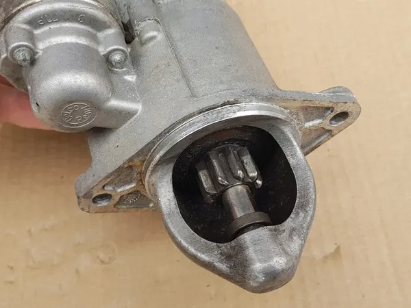 Motor de arranque Opel 1.6 / 1.8 Z16XEP Z16XER Z18XE Z18XER / 55556092 image 6