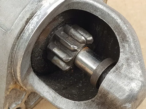 Motor de arranque Opel 1.6 / 1.8 Z16XEP Z16XER Z18XE Z18XER / 55556092 image 7