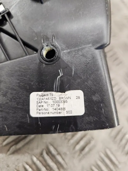 OEM 1304148XZD höger ventilationsgall för Peugeot 308 II image 4