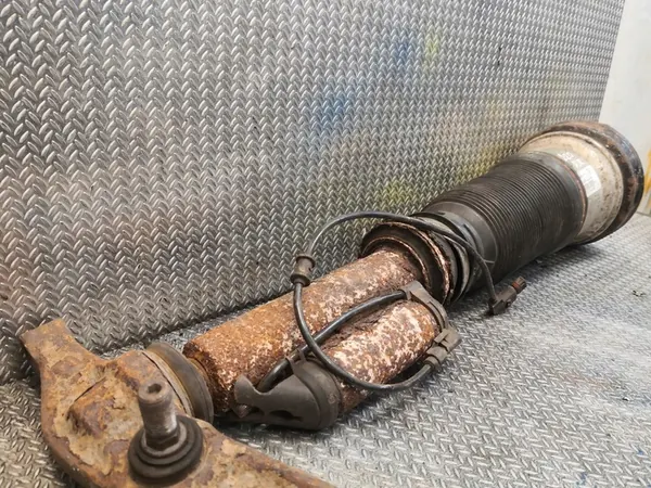 Mercedes-Benz S W220 Främre Stötdämpare Vänster image 2