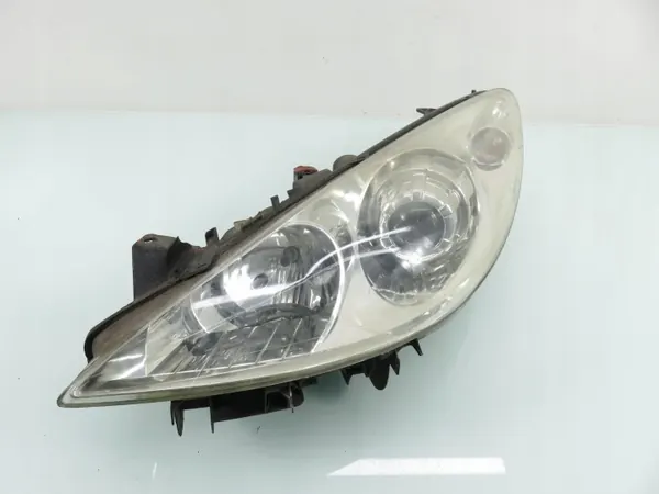 Farol Dianteiro Esquerdo Usado OEM 9681834880 Peugeot 307 SW image 2