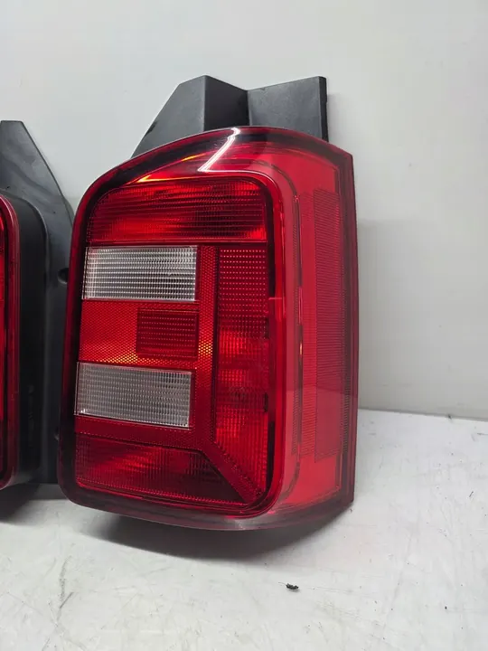 Lámpara Trasera Izquierda VW T5 T6 7E0945095Q image 3