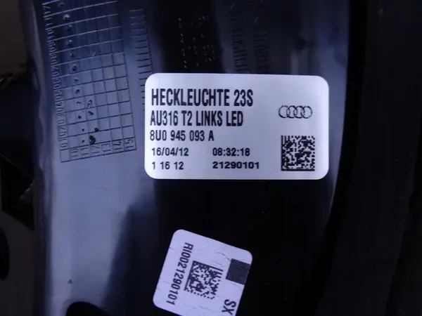 AUDI Q3 8U 11-14 Lámpara LED Trasera Izquierda OEM 8U0945093A image 10