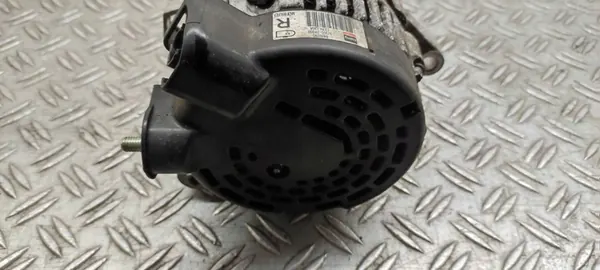 Hyundai i40 2013 Alternator OEM 8400290 image 2