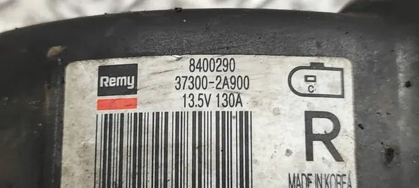 Hyundai i40 2013 Alternator OEM 8400290 image 9