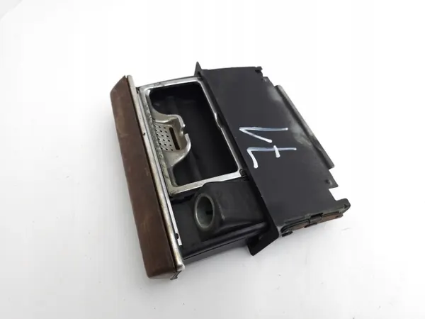 Cendrier Mercedes-Benz OEM 30960 pour Classe S W126 image 5