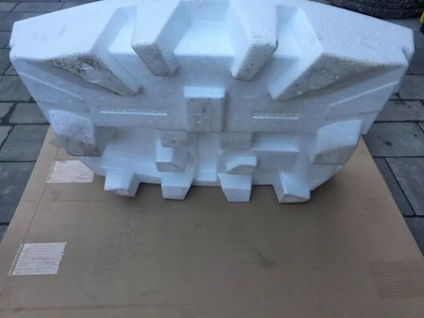 Insert Compresseur Coffre Suzuki Swift MK8 OEM image 4