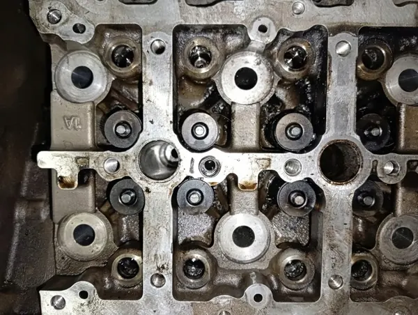 BMW N47 2.0D Motorblok OEM 781046502 N47D20C image 7
