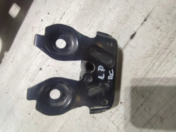OEM 25091 Front-Stabilisatorhalter - Lexus RC 2019 image 2
