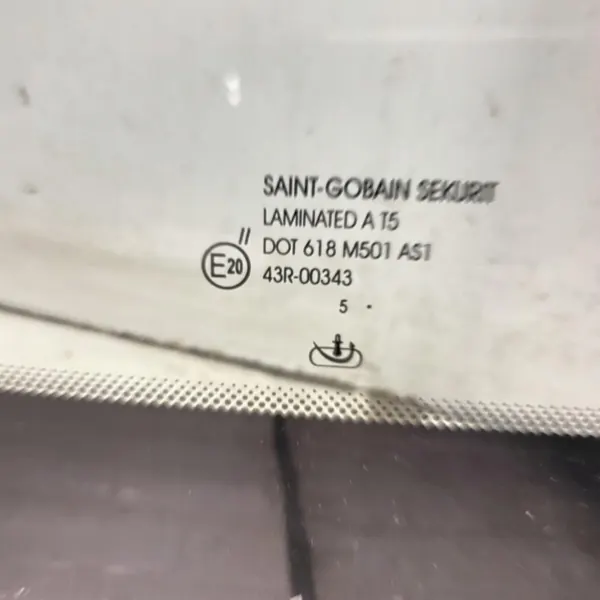 Gebrauchte Hyundai OE Windschutzscheibe SZYB CZOŁO IX20 image 4