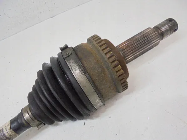 KIA CEED I ED Vänster drivaxel image 6