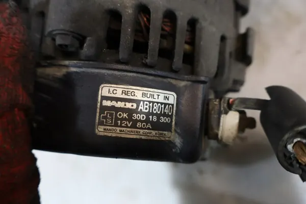 Vaihtovirtageneraattori KIA RIO I 1.3 AB180140 image 4