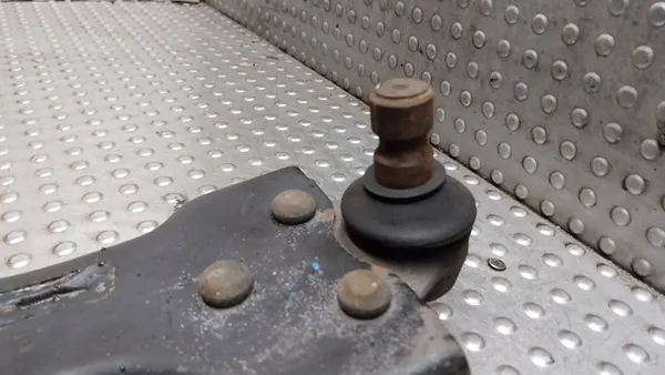 Höger Främre Kontrollarm A6393300910 Mercedes Vito Viano image 3