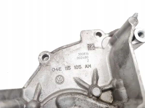 Olje pump Skoda Fabia 1.2 TSI 2016 04E115105AH image 6