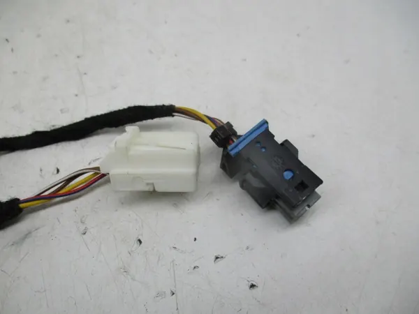 Elo de fechadura VW ID.4 OEM 11A972691E Esquerda traseira image 4