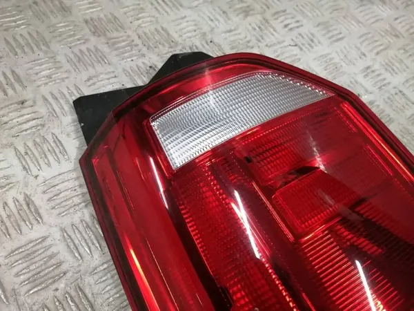 Volkswagen OE 7E0945095AD conjunto de luz trasera image 2