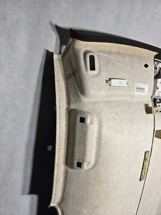 Plafonnier Audi OE 8V3867505K - État Utilisé image 10