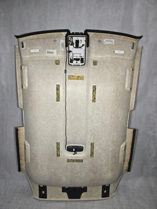Plafonnier Audi OE 8V3867505K - État Utilisé image 6
