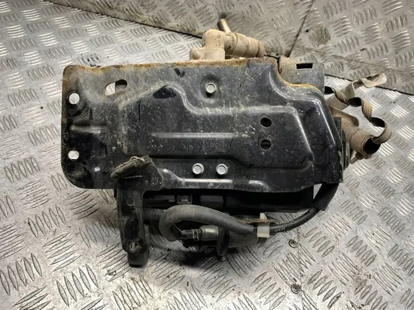 Chauffage stationnaire (Webasto) Mazda 6 2011 OEM DRA41240 image 4