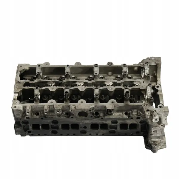 Mercedes W204 W205 C207 S212 W221 OM651 Cylinder Head A6510103020 image 2