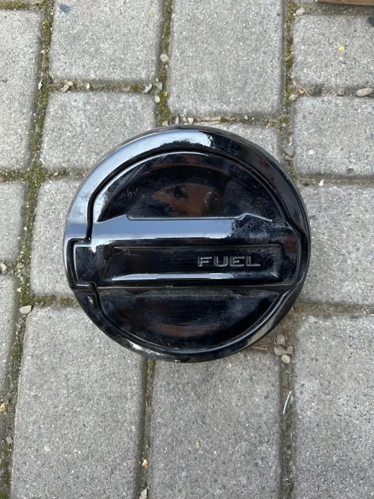 Musta polttoainelippa Jeep Wrangler JL OEM 68330920AJ image 2