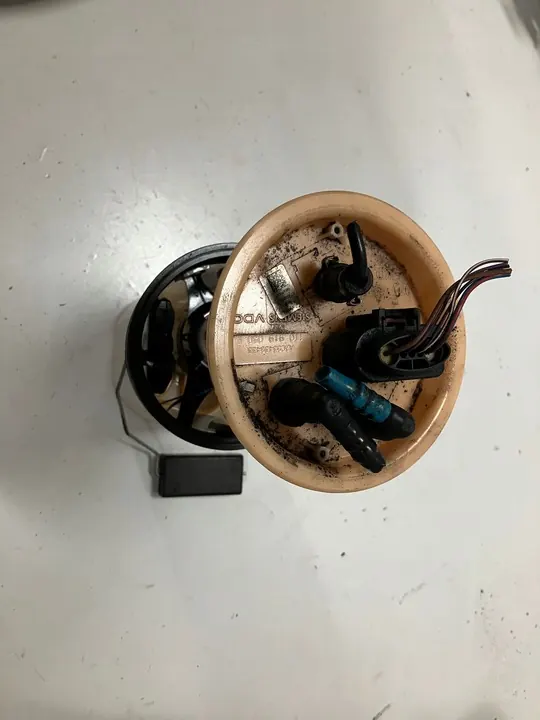 Flutuador da bomba de combustível 2.0 TDI 140 CV Touran 1T3 10-15 OEM image 2